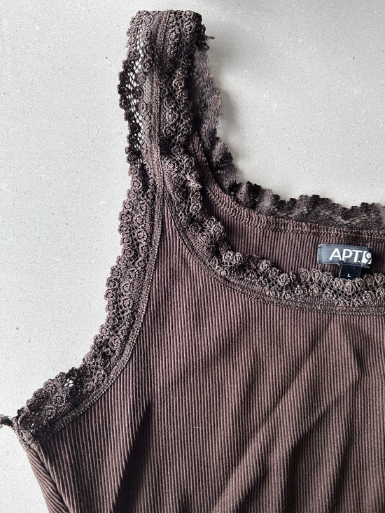 Apt. 9 Tops - Y2K Apt 9 Cami Top Large Crochet Lace Tank sz L